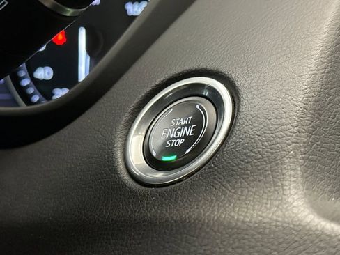 Used 2022 Cadillac XT4 Sport w/ Comfort Package image 22