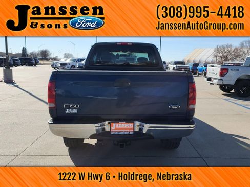 Used 2002 Ford F150 XLT image 10