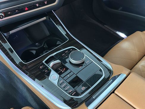 Used 2024 BMW X5 M60i w/ Climate Comfort Package AWD/4WD image 27