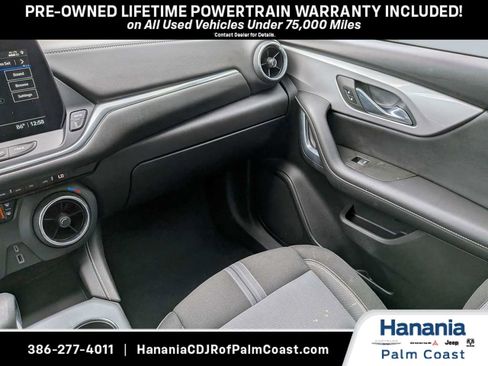 Used 2023 Chevrolet Blazer LT FWD image 16
