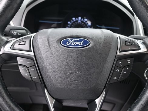 Used 2024 Ford Edge SEL AWD/4WD image 13