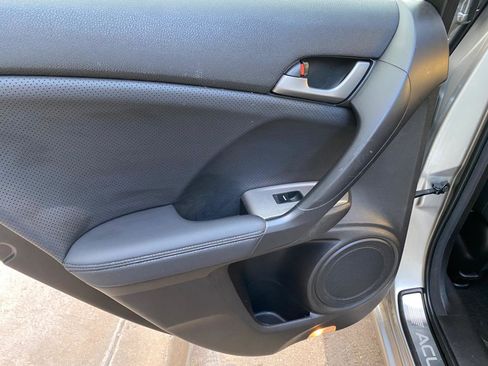 Used 2010 Acura TSX Sedan image 37