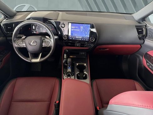 Certified 2025 Lexus NX 250 FWD w/ Towing Package (2000 Lbs) image 13