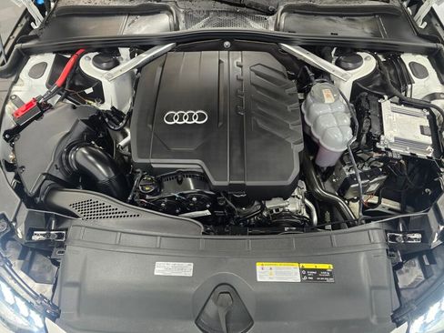 Used 2023 Audi A4 2.0T Premium w/ Convenience Package image 10