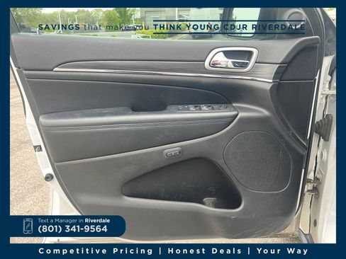 Used 2019 Jeep Grand Cherokee Limited w/ Luxury Group II image 10