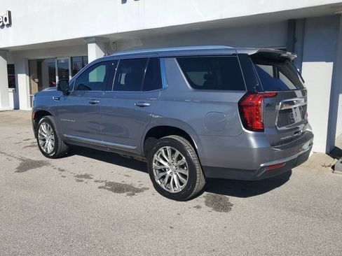 Used 2022 GMC Yukon Denali image 2