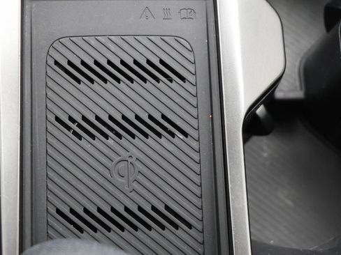 Used 2024 Kia EV6 Light image 26