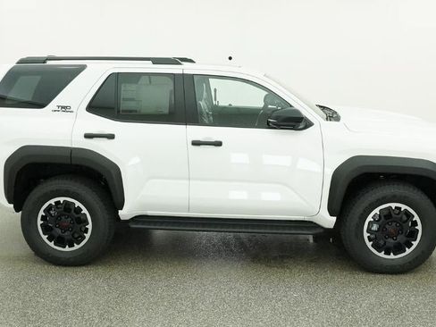 New 2026 Toyota 4Runner TRD Off-Road Premium AWD/4WD image 11
