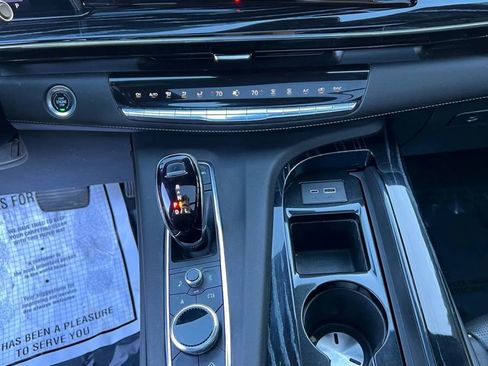 Used 2023 Cadillac Escalade ESV Sport w/ Touring Package image 22