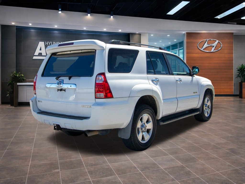 Used 2008 Toyota 4Runner SR5 AWD/4WD image 7