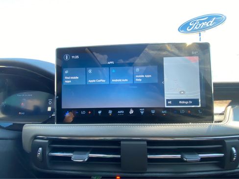 Used 2024 Chevrolet Colorado Z71 w/ Z71 Convenience Package 2 AWD/4WD image 60