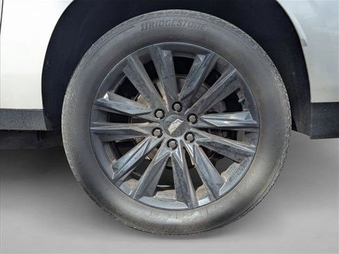 Used 2021 Cadillac Escalade ESV Sport Platinum AWD/4WD image 9