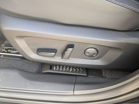 New 2026 Nissan Rogue Platinum AWD/4WD image 14