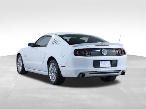 Used 2014 Ford Mustang GT Premium image 10