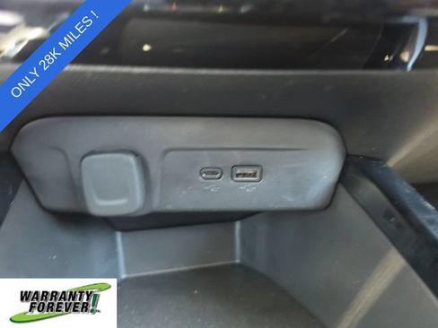 Used 2024 Chevrolet Trax LT w/ Driver Confidence Package FWD image 26