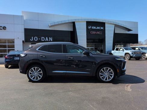 New 2026 Buick Envision Avenir image 4