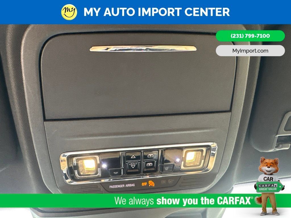 Used 2020 Lincoln Corsair Reserve AWD/4WD image 23