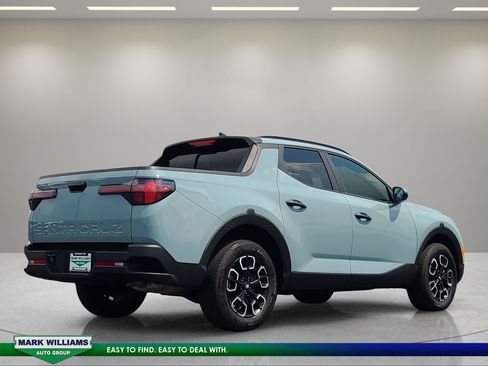 Used 2024 Hyundai Santa Cruz SEL w/ Activity Package FWD image 4