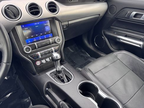 Used 2020 Ford Mustang Premium image 28