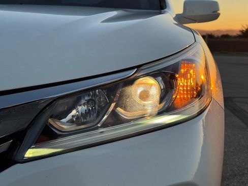 Used 2017 Honda Accord EX-L image 12