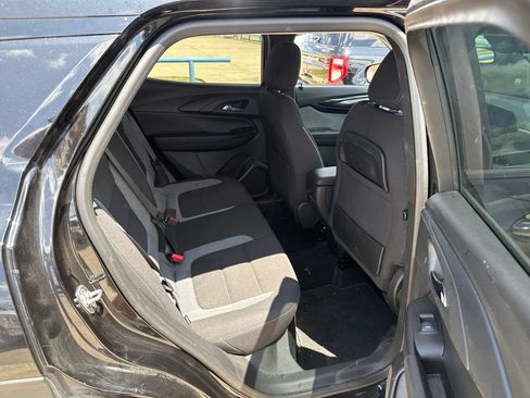 Used 2024 Chevrolet TrailBlazer LS w/ LS Convenience Package AWD/4WD image 12