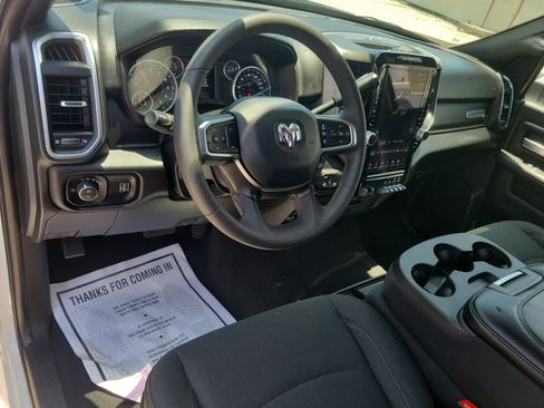 Used 2026 RAM 2500 Big Horn AWD/4WD image 12