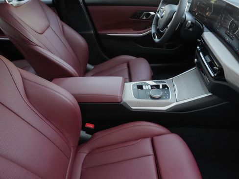 Used 2025 BMW 330i Sedan RWD image 12