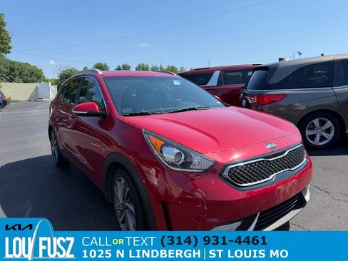 Used 2017 Kia Niro Touring FWD image 1