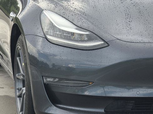 Used 2018 Tesla Model 3 Performance AWD/4WD image 7