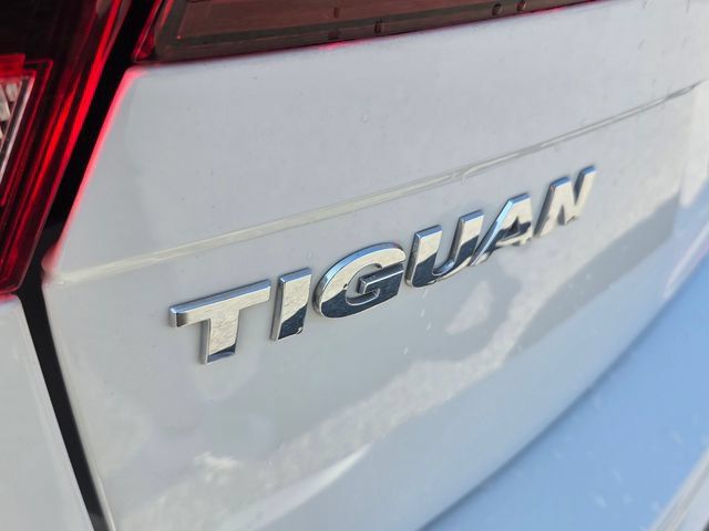Used 2021 Volkswagen Tiguan S FWD image 15