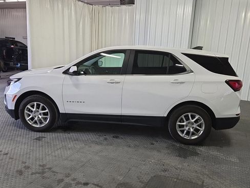 Used 2024 Chevrolet Equinox LT image 8