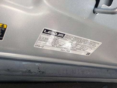 Used 2025 Lexus ES 350 w/ Premium Package image 22