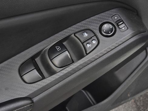 Used 2022 Nissan Altima 2.5 SV image 9