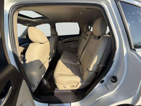 Used 2015 Acura MDX SH-AWD image 19