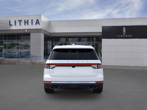 New 2026 Lincoln Aviator Reserve w/ Luxury Package RWD image 5