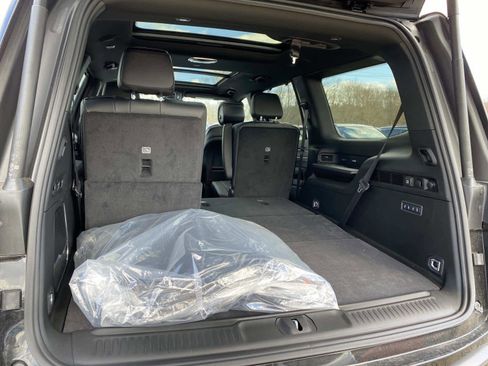 New 2026 Jeep Grand Wagoneer Limited image 5