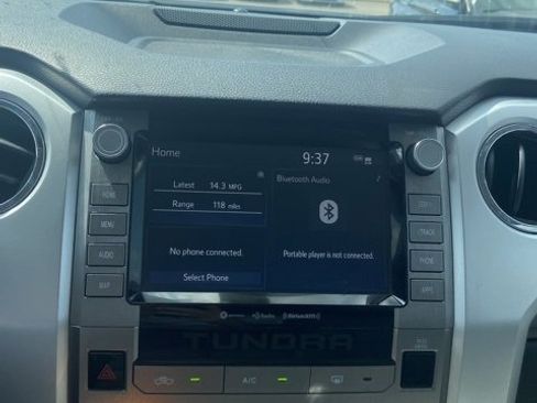 Used 2020 Toyota Tundra SR5 w/ SR5 Leather Package image 7