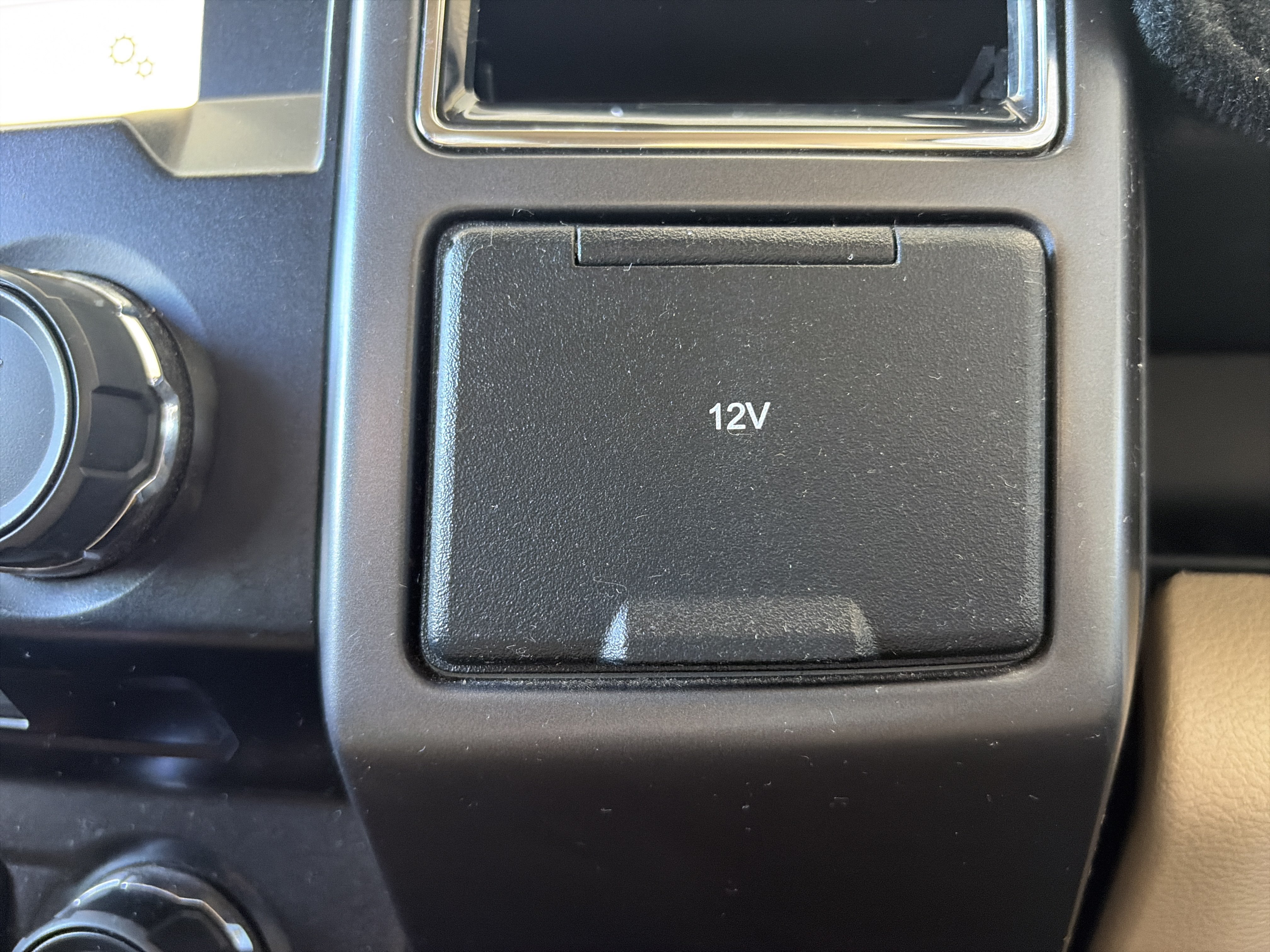 Used 2017 Ford F150 XLT w/ Equipment Group 301A Mid AWD/4WD image 23