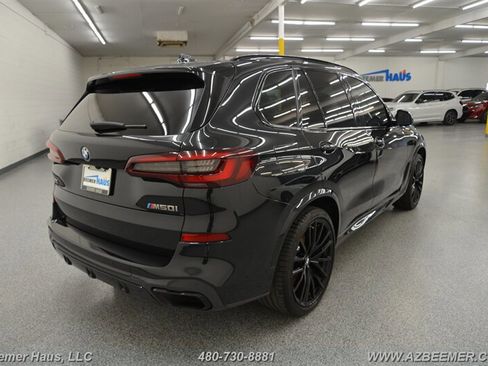 Used 2021 BMW X5 M50i w/ Executive Package image 9