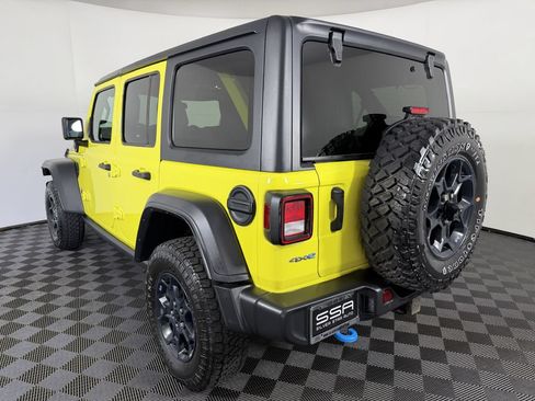 Used 2023 Jeep Wrangler Unlimited w/ Cold Weather Group AWD/4WD image 8