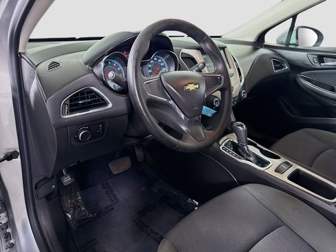 Used 2016 Chevrolet Cruze LS FWD image 20