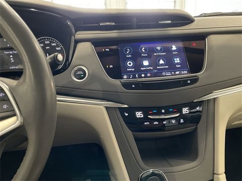 Certified 2022 Cadillac XT5 Premium Luxury image 18