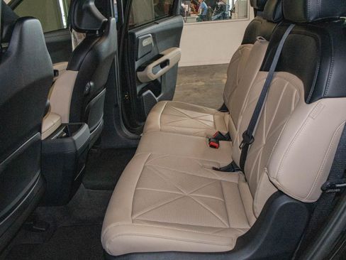 Used 2027 Kia Telluride EX FWD image 15