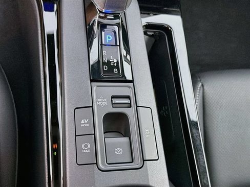 New 2027 Toyota Prius XLE FWD image 21