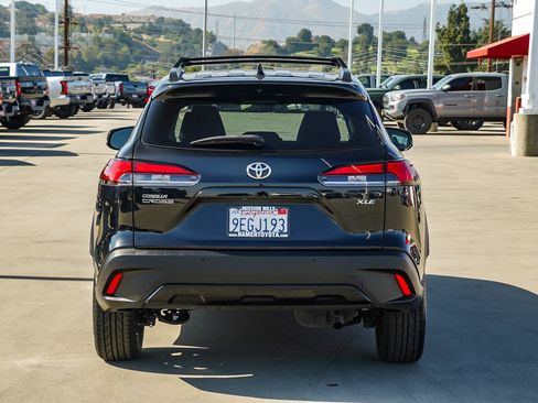 Certified 2023 Toyota Corolla Cross XLE w/ Convenience Package FWD image 6