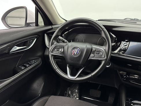 Used 2023 Buick Envision Preferred image 26