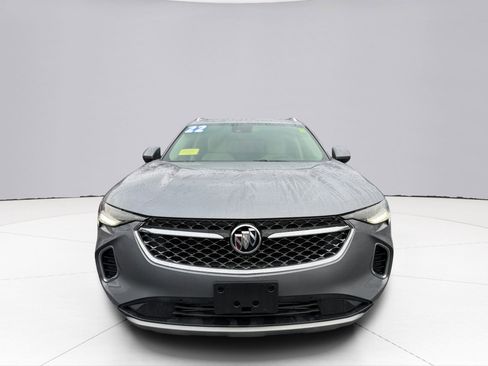 Used 2022 Buick Envision Avenir w/ Technology Package II image 12