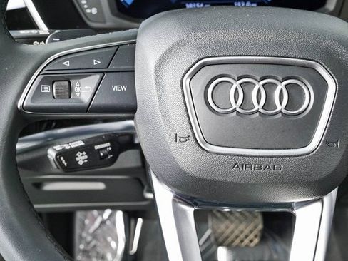 Used 2024 Audi Q3 2.0T Premium w/ Convenience Package AWD/4WD image 10
