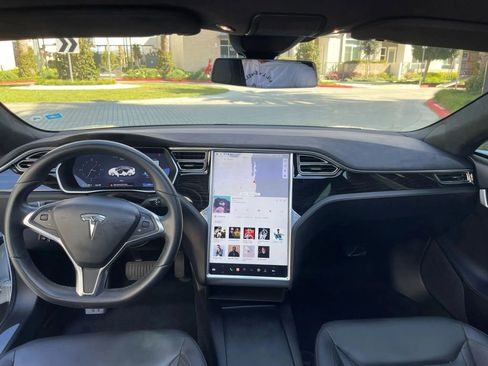Used 2016 Tesla Model S 75 image 13