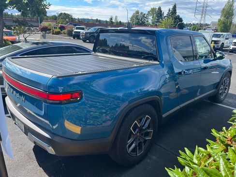 Used 2023 Rivian R1T Adventure AWD/4WD image 5